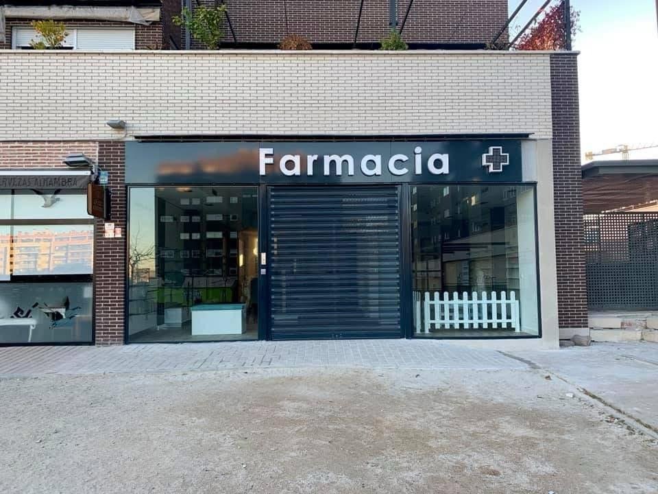 Transformación de Local en Bruto a Farmacia
